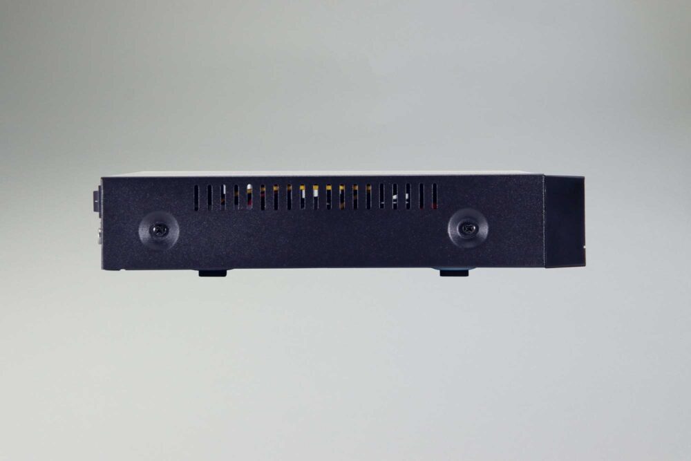 NS-F402R