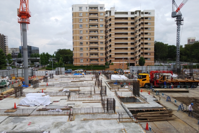 建設現場に監視カメラ導入のイメージ画像